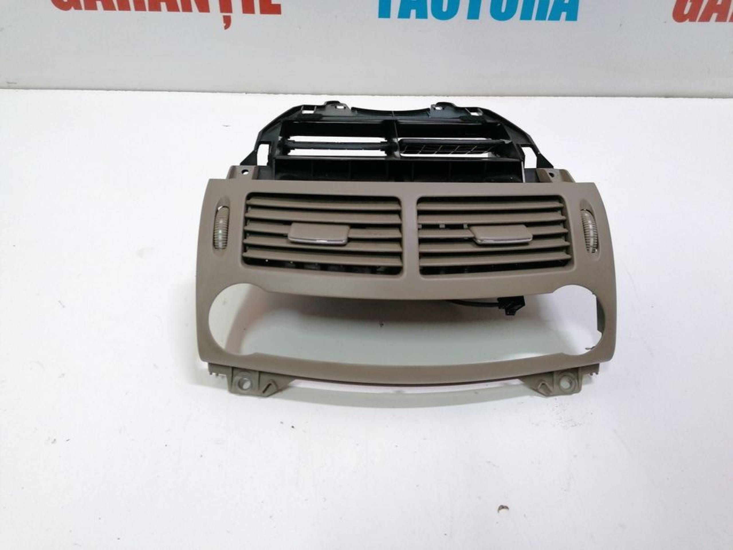 Grila centrala grila ventilație mijloc E class w211