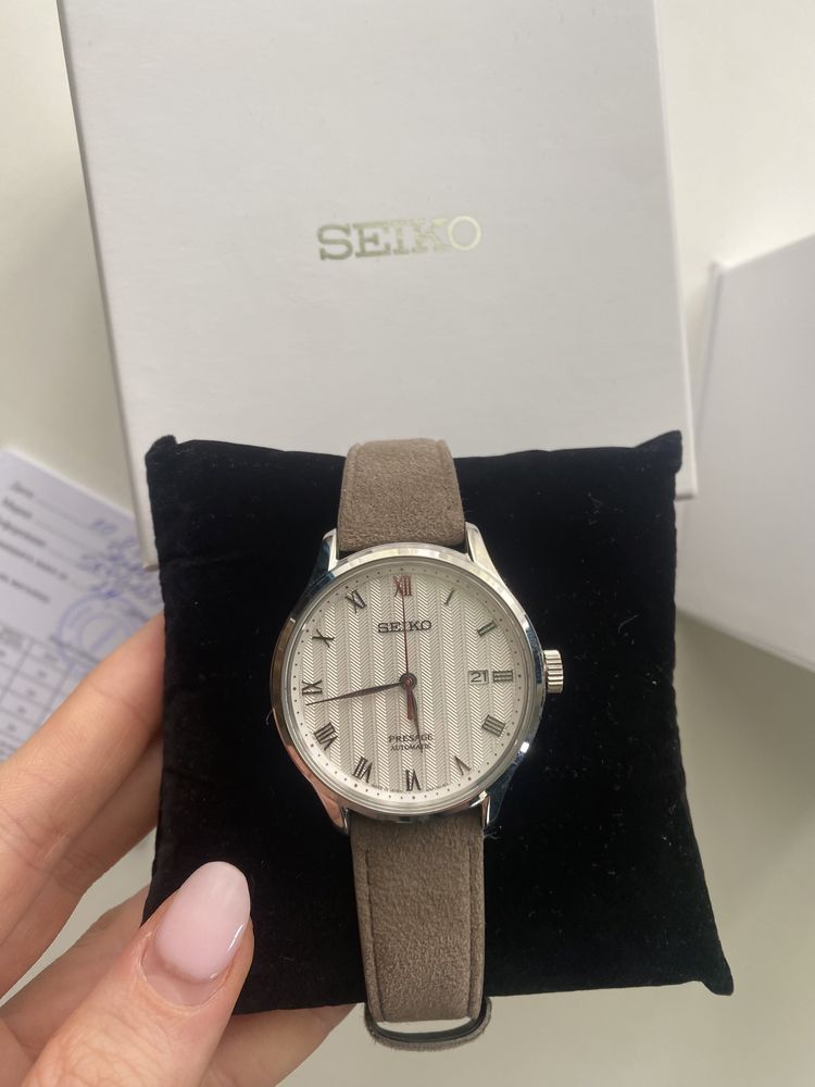 SEIKO presage automatic часовник