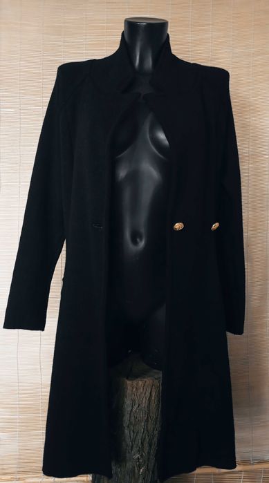 Palton BUSNEL în stare impecabilă