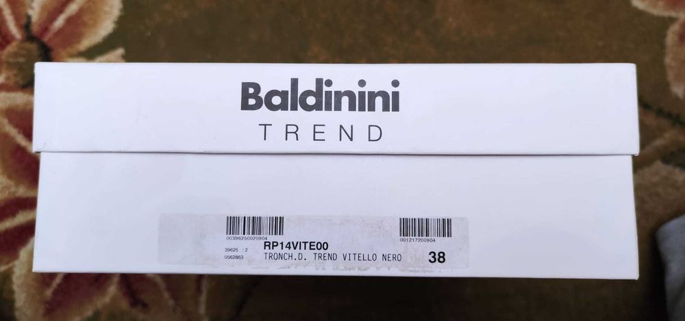 Cizme scurte cu toc piele naturala negre nr 38 Baldinini Italia