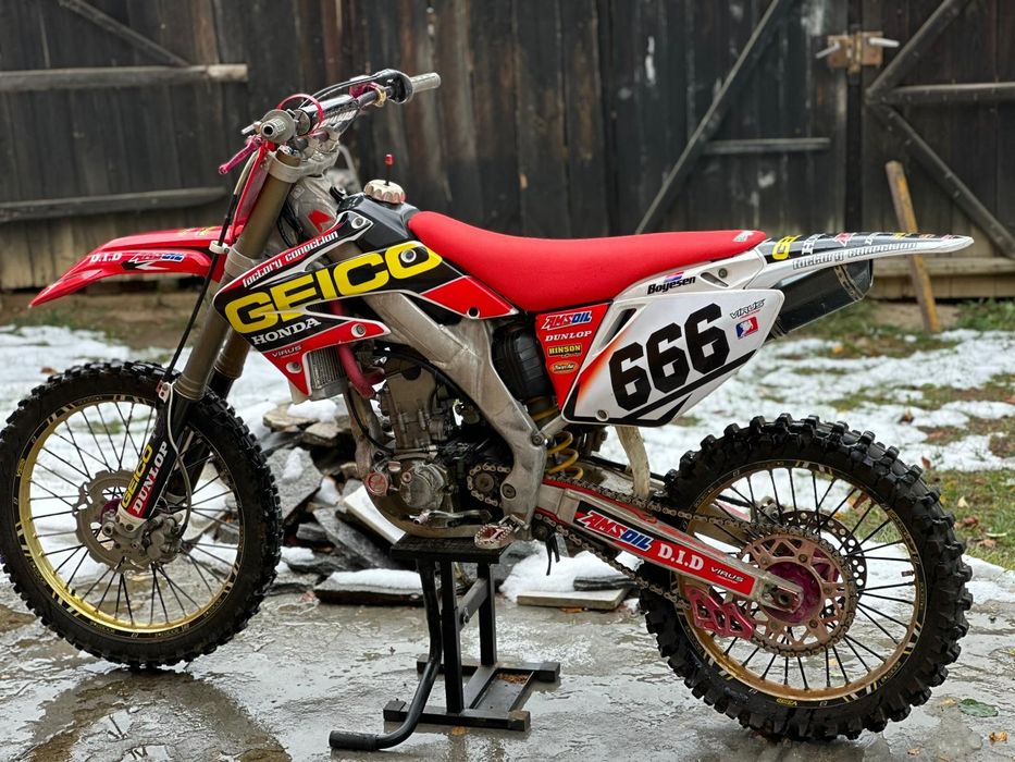 Honda crf250r 2005