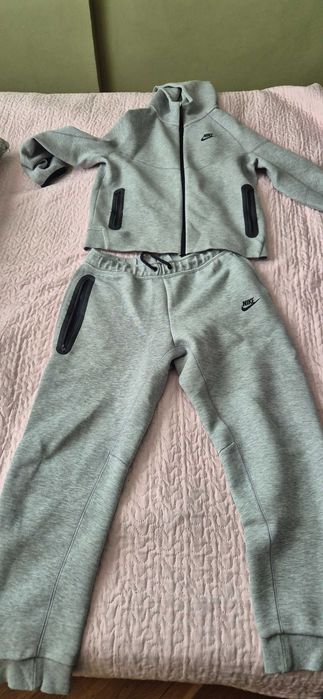 Nike - оригинален спортен комплект, екип, суичър