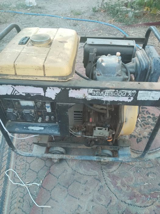 Движок, генератор