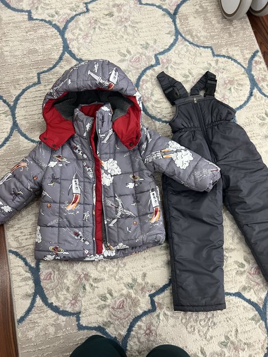 Зимняя куртка и полукомбинезон