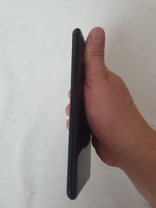 Srochna sotiladi Samsung Galaxy A10S 32Gb Black rang Original Veitnam