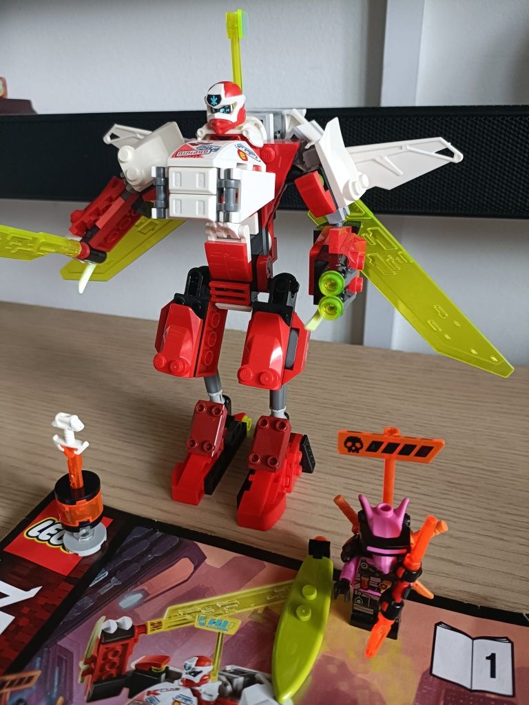 Lego Ninjago robot avion