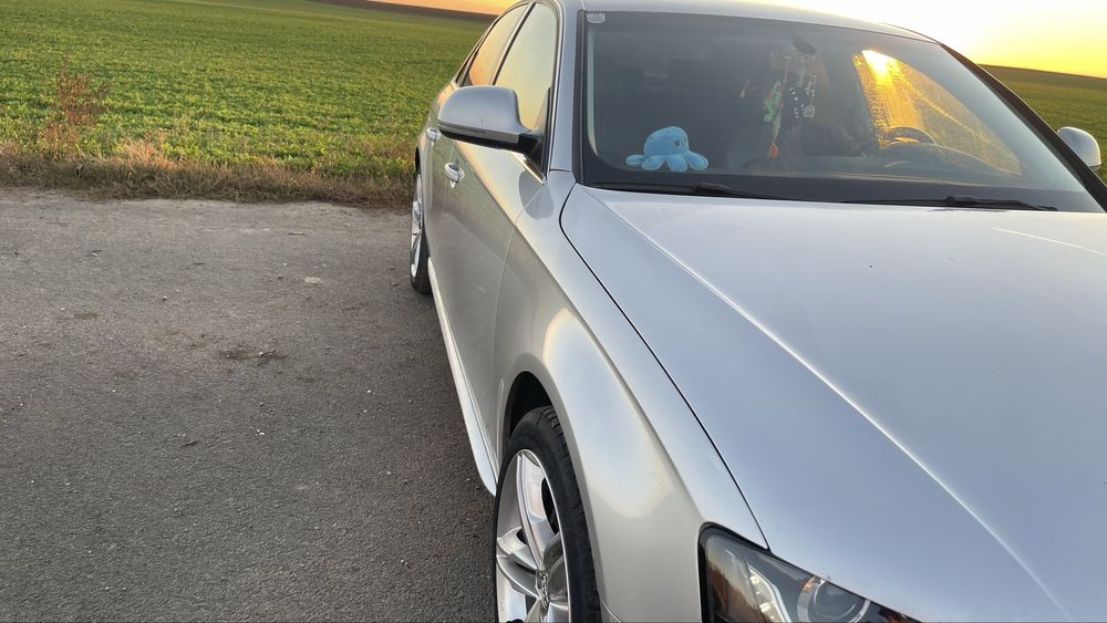 Audi a4 B8 2009 mai multe detalii privat