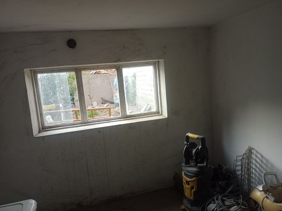 Сдам в аренду нежилое помещение под склад времянка в жилом доме 112 кв