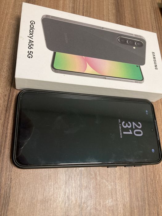 Vand Samsung A56 cu garantie