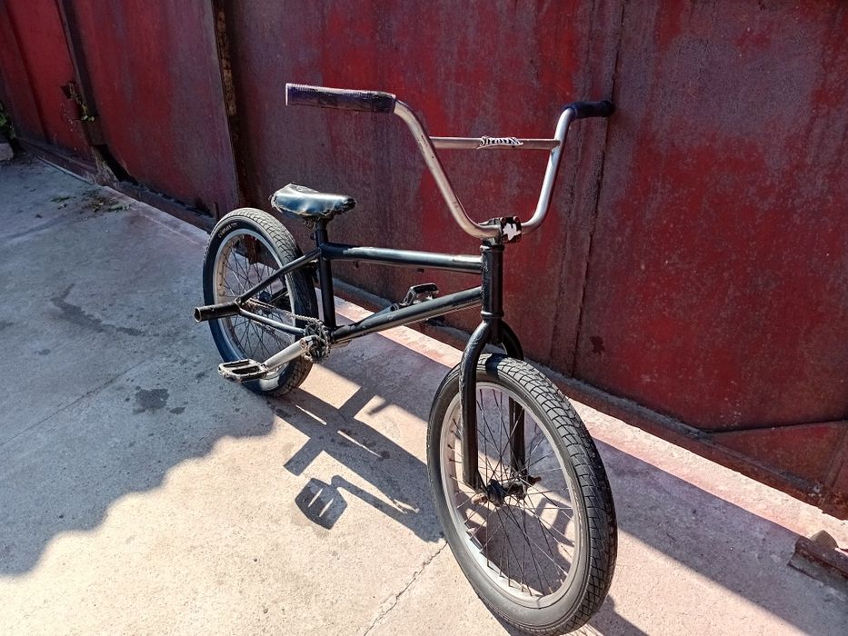 Продаю BMX в хорошем состоянии