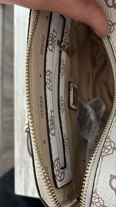 geanta guess, produs 100% original