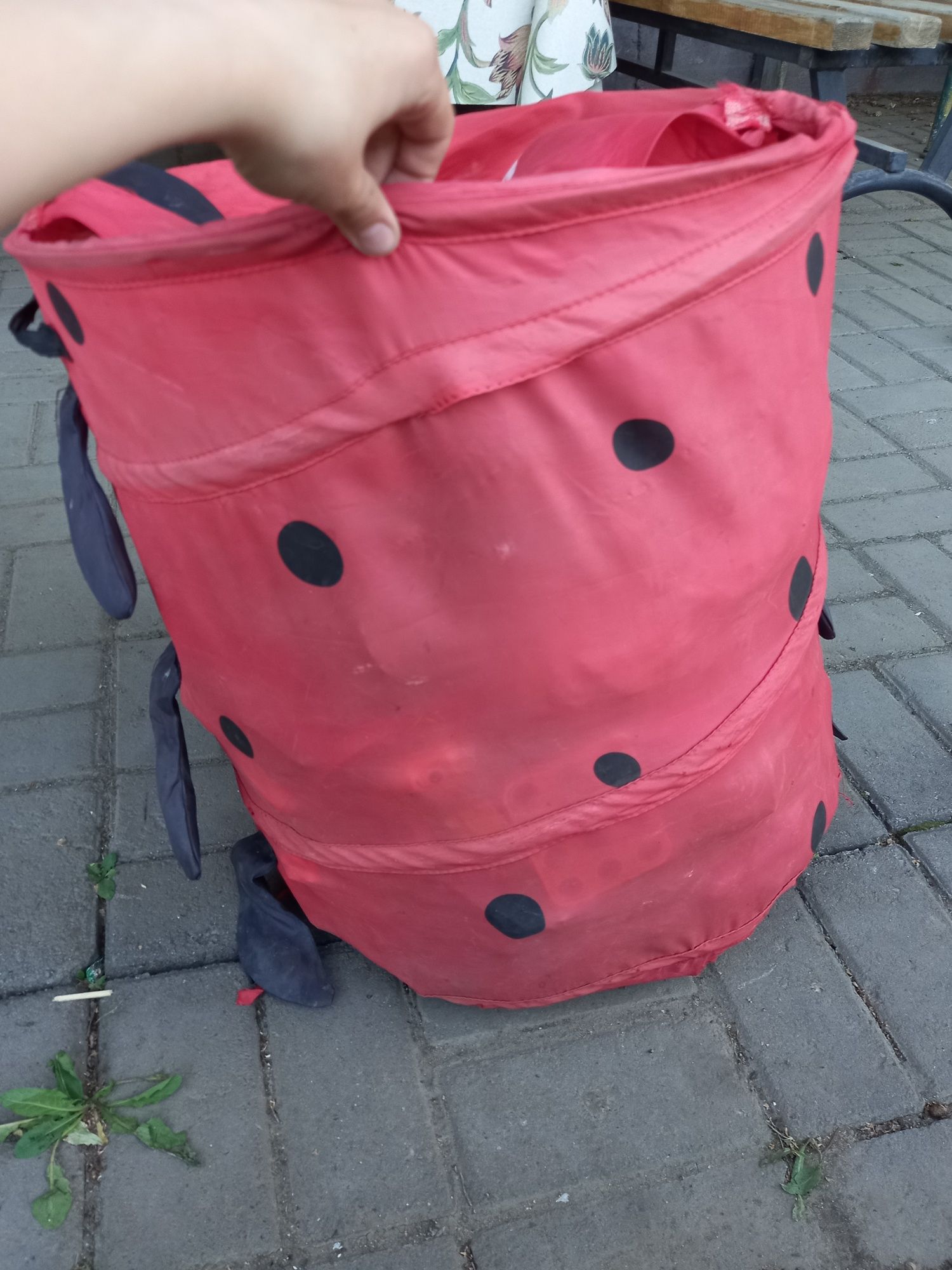Продам,пакет разных игрушек.