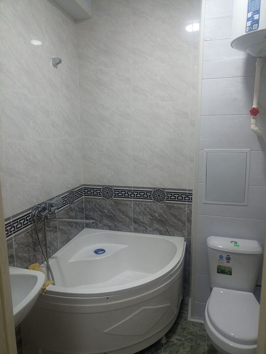 Кунлик еки ойлик ижарага берилади.