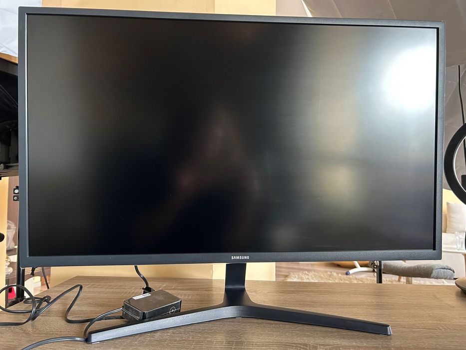 Monitor LED VA, Samsung 31.5, 4K, UHD( cu certificat de garantie )