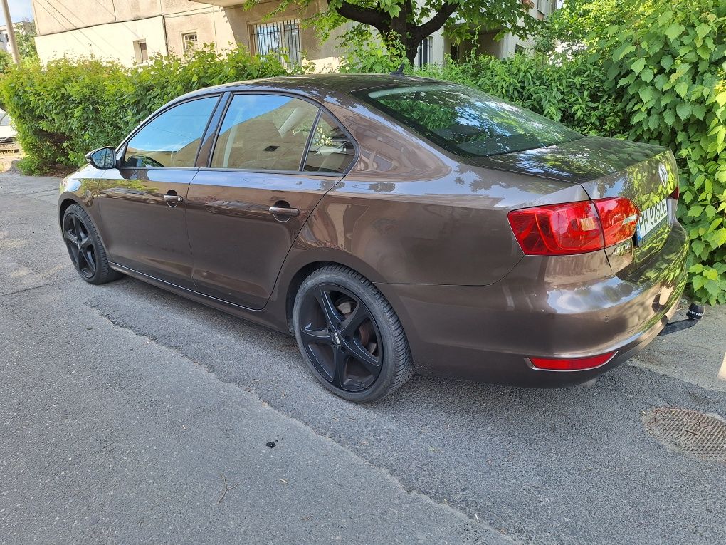 Volkswagen Jetta tdi highline EURO 5