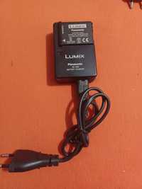 Lumix Panasonic DE-A66 Battery Charger +Lumix Panasonic Battery .