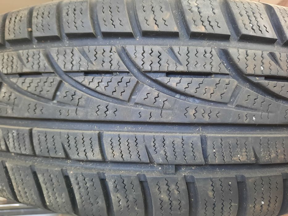 Cauciucuri 215 70 R16