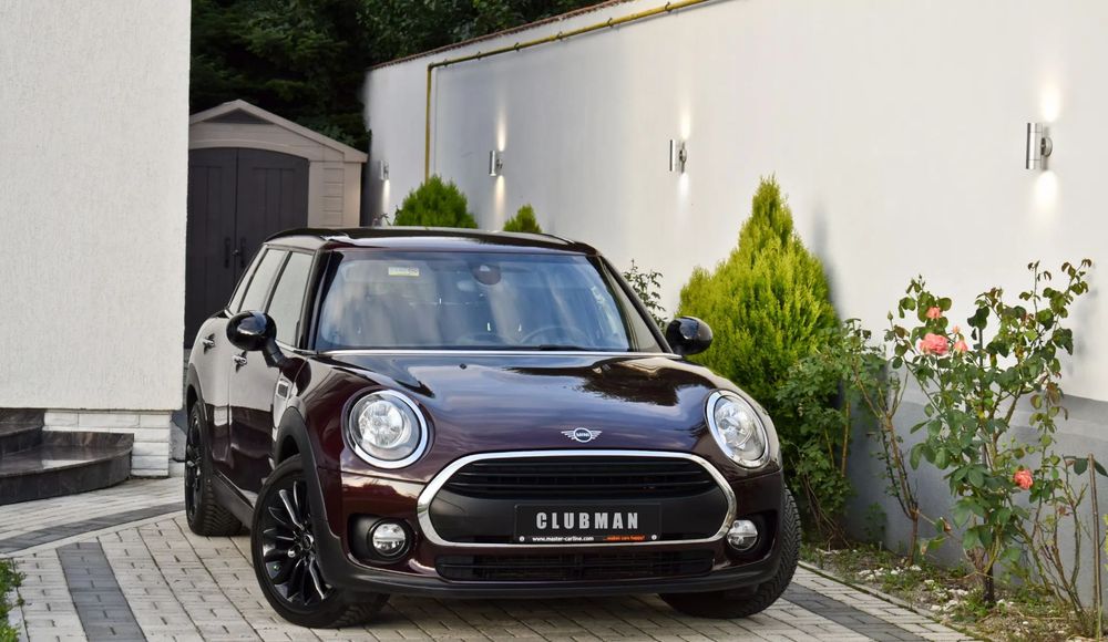 Mini Clubman Navi/Camera marsarier,Scaune sport piele/Plafon negru/Apple CarPlay