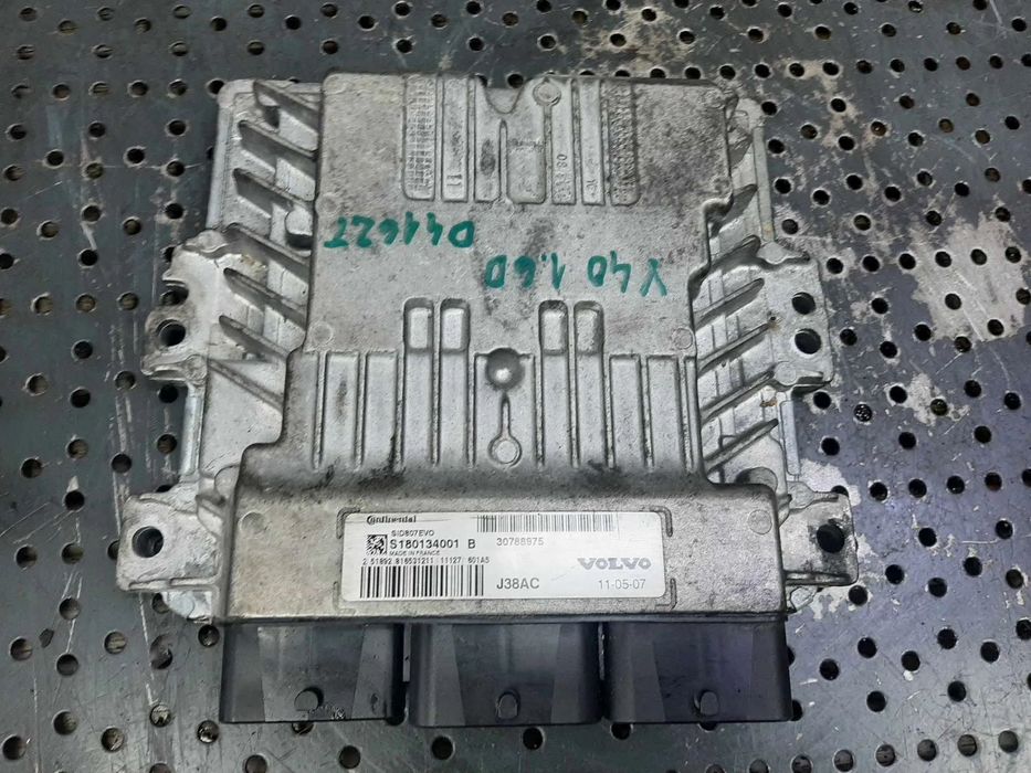 ecu calculator motor 1.6 d d4162t volvo v40  s180134001 30788975