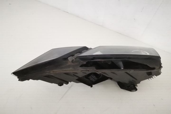 Ляв фар Оригинален Led Повреден Шкода / Skoda Octavia 3 [фейслифт] Ляв