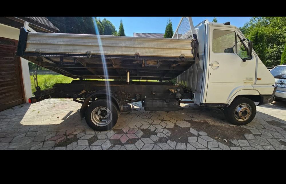 Vând sau schimb Renault 3.5t