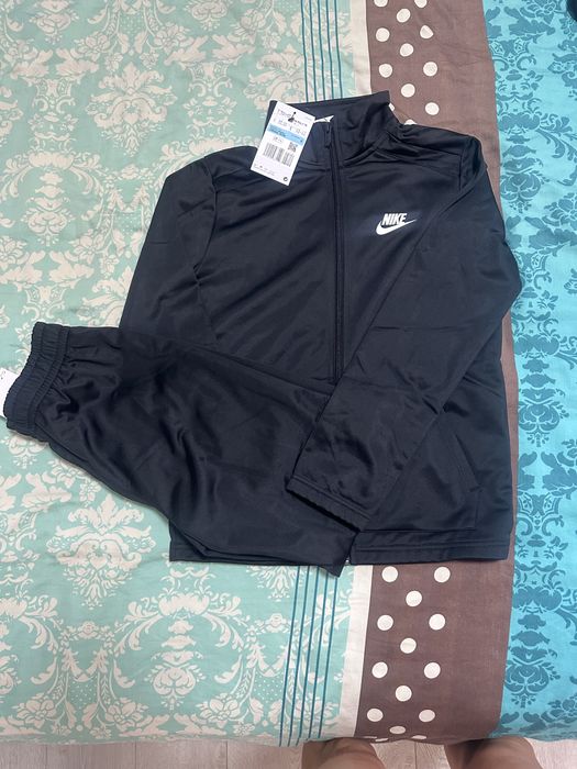 Детски анцунг Nike