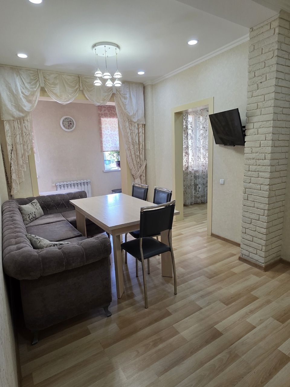 ПАРКЕНТСКИЙ м-в(Риезий, Корзинка.уз, Бехруз ресторан)! Евроквартира!