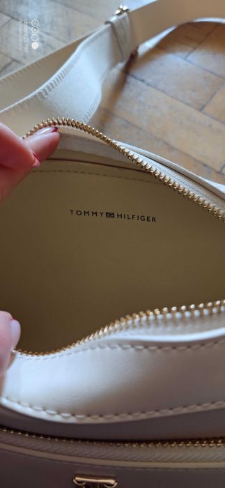 Дамска чанта Tommy Hilfiger