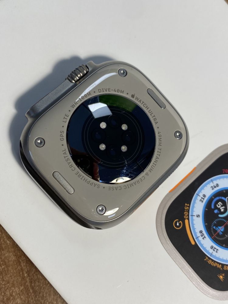 Apple Watch Ultra 49 mm/GPS/Titanium Case/Sănătate baterie 100%/Ca nou