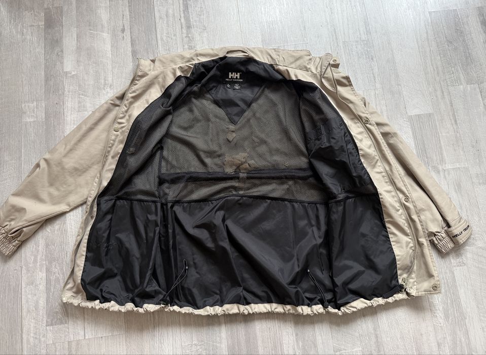 Ветровка Helly Hansen