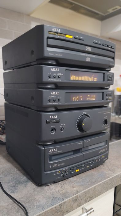 Sistem Midi Akai AX 650