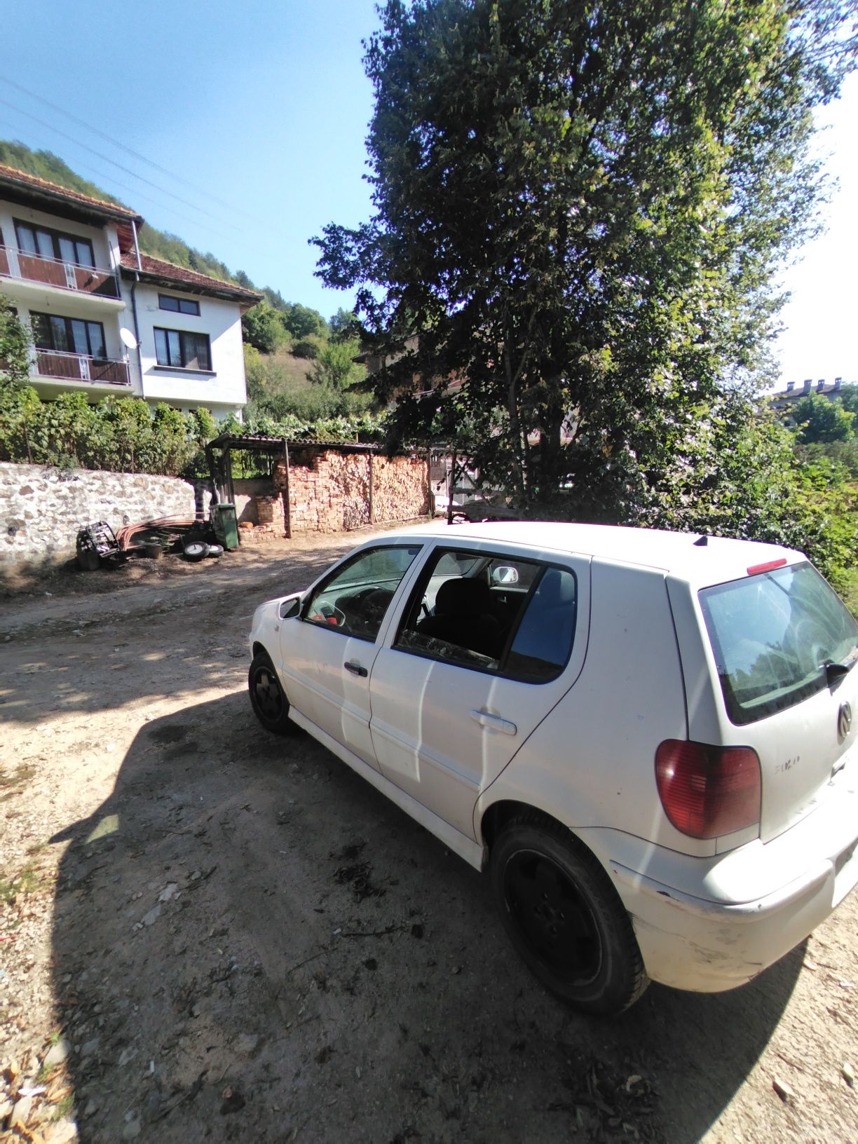 VW POLO На части