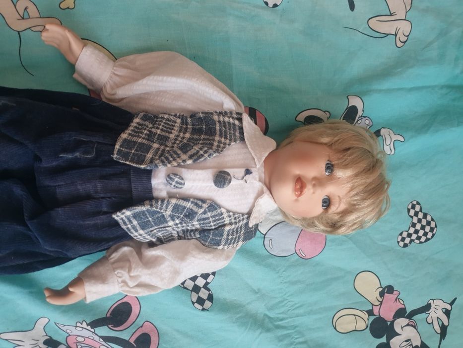 Порцеланови кукли за ценители