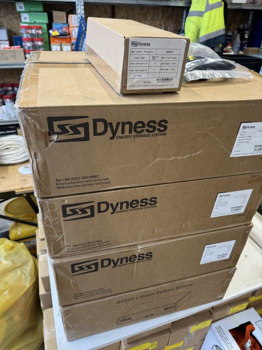 Bateri solare Dyness B4850 2.4kwh 48V