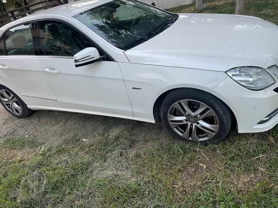 Mercedes E350 CDI Avariat ușor