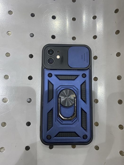 Vand Iphone 11 in stare buna de functionare !!