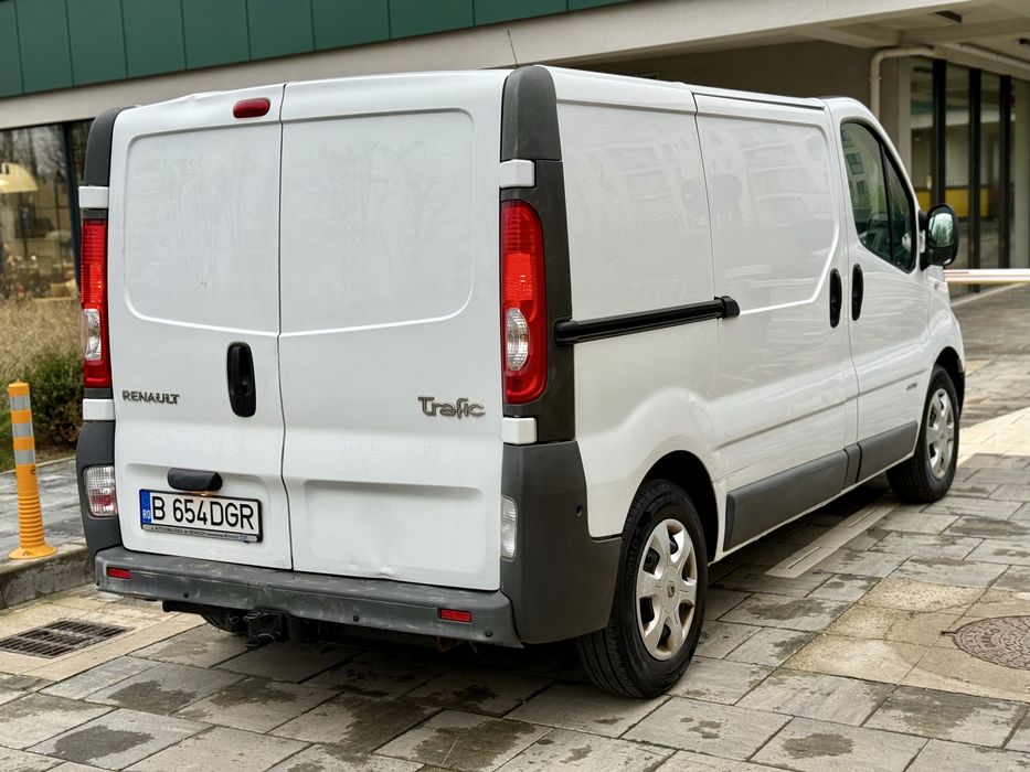 Renault Trafic 2.0 dci 68.000 km Euro 5