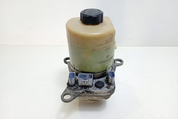 Pompa servodirectie 3M513K514 Ford Focus a 2-a generatie seria