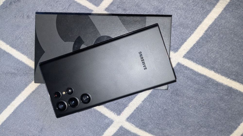 S22 Ultra 12/256 коробка документ состояние идеал