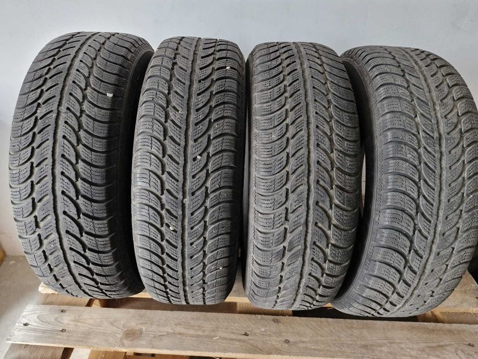 Anvelope iarna 185/65/15,Sava