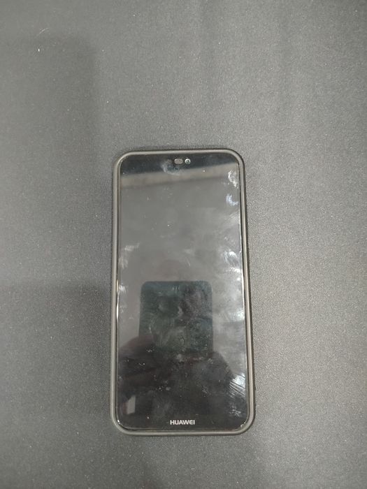 Продам Huawei p20 lite