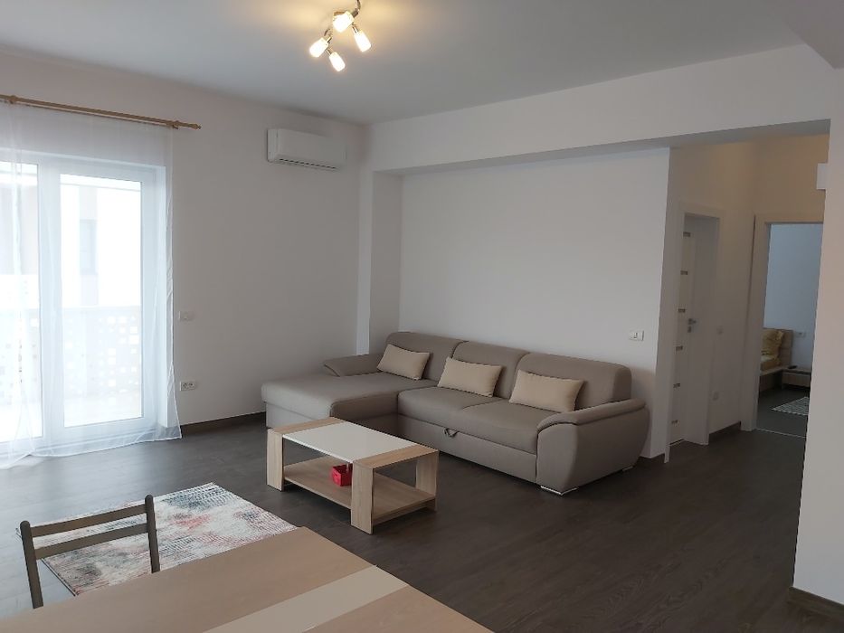 De închiriat apartament cu 2 camere