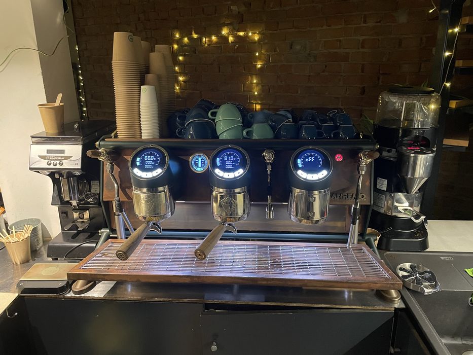 Espressor San Remo Cafe Racer 3 grupuri