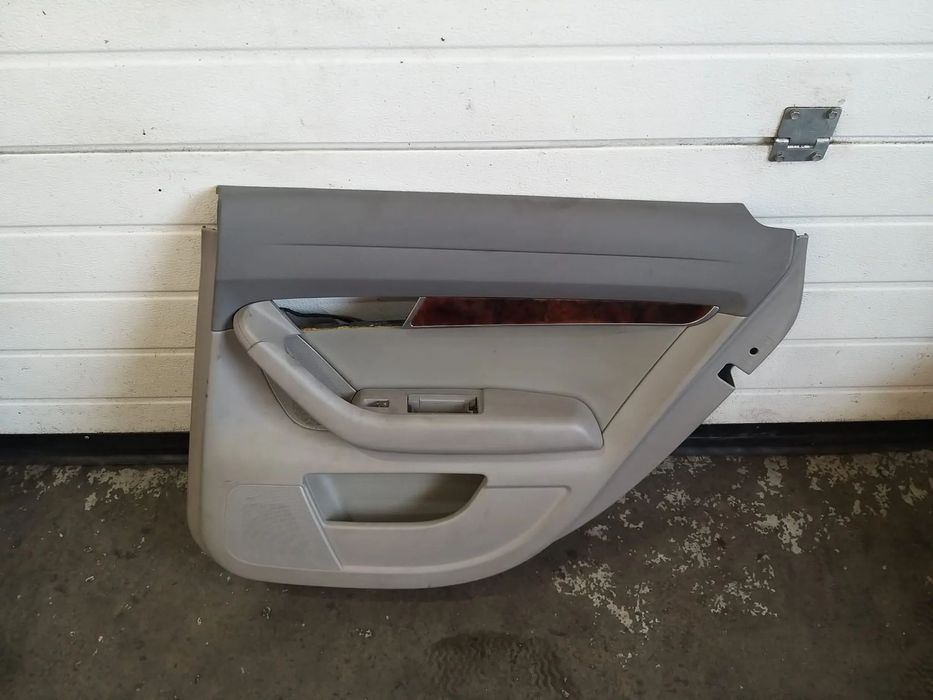 Fata tapiterie usa dreapta spate audi a6 c6 4f 4f0867306