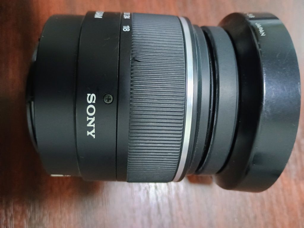 Obiectiv Sony 18-55 sau schimb cu obiectiv Canon / Nikon
