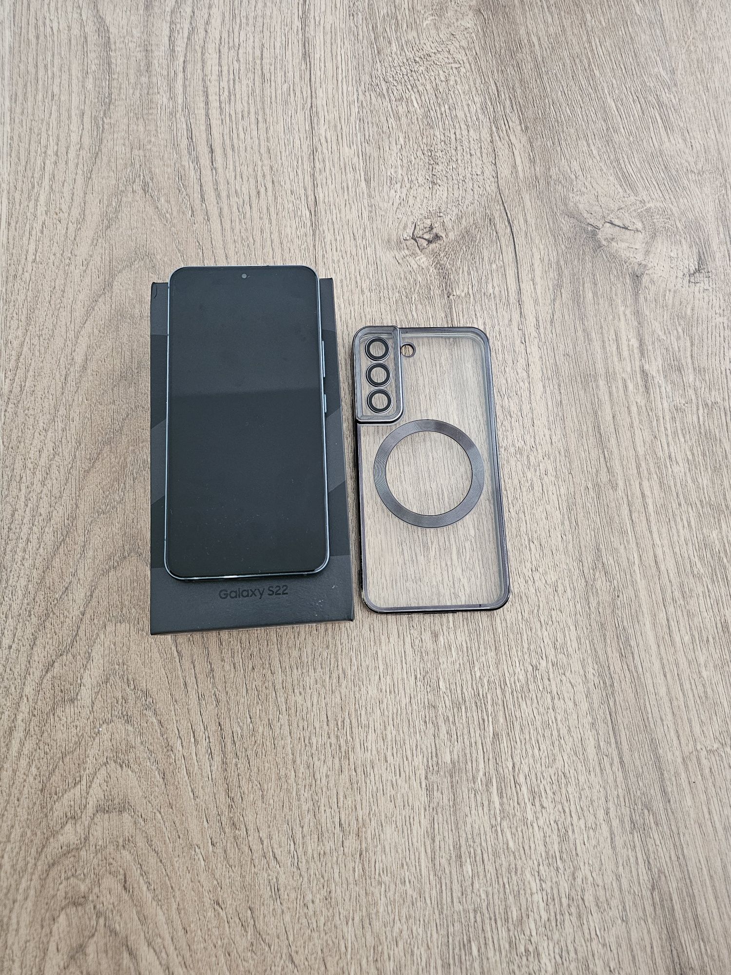 Vând Samsung S22