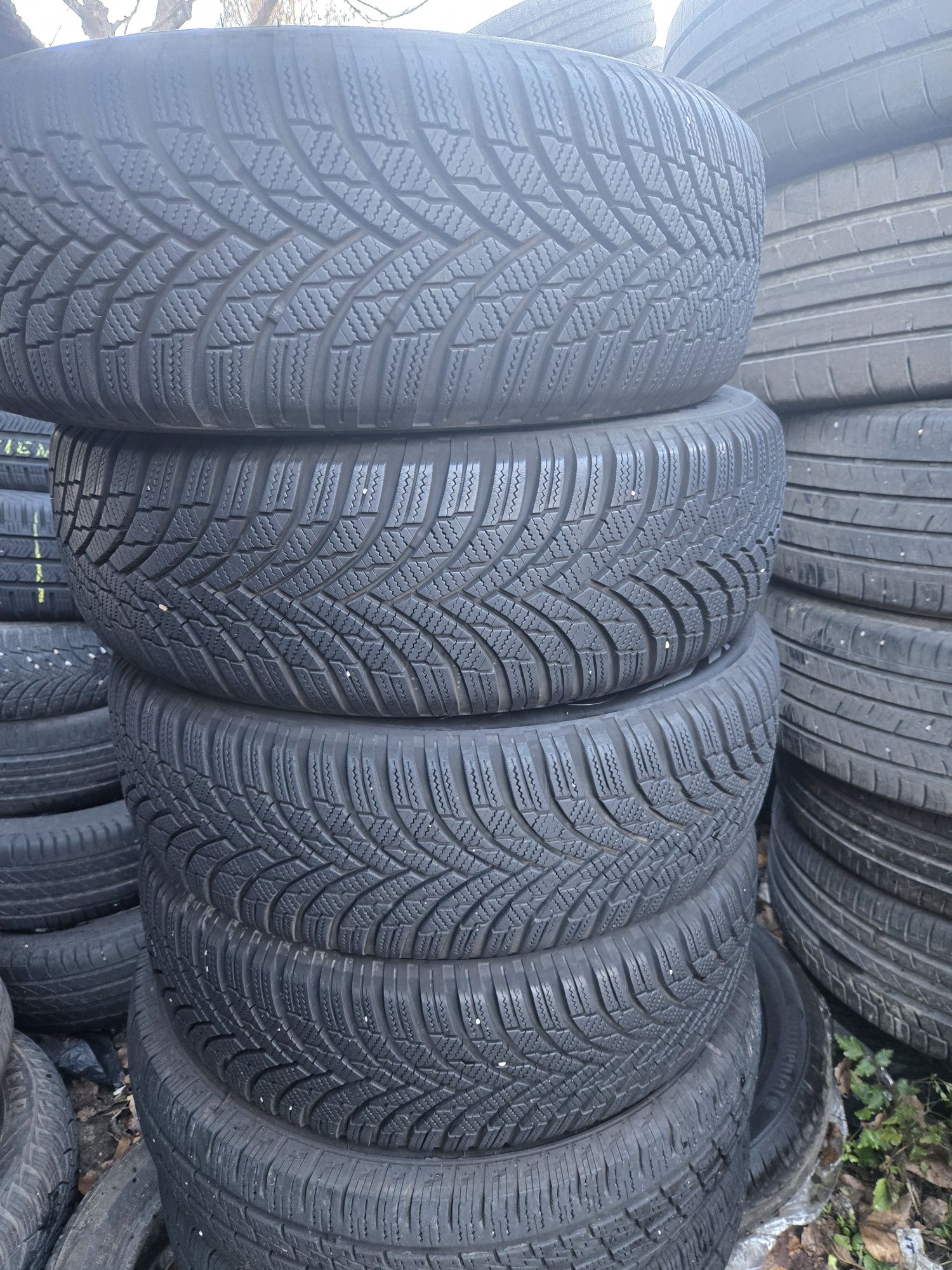 4бр. 195 65 15 Firestone зимни.