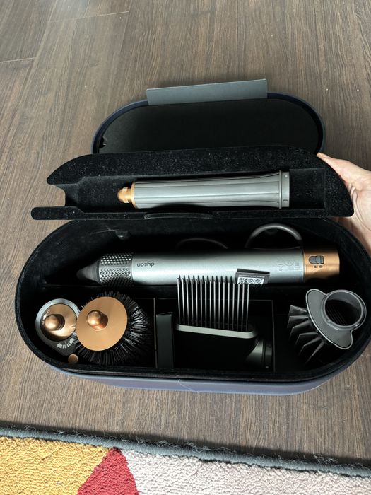 Dyson airwrap complete long