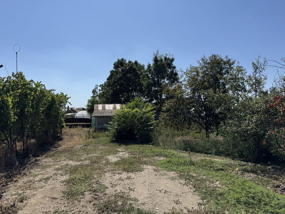 Vand teren/Peretu/intravilan