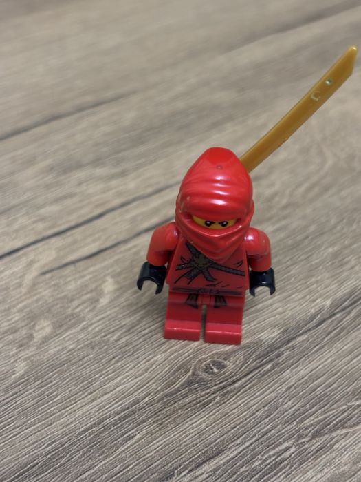 Фигурка Lego кай оригинал 2011 года